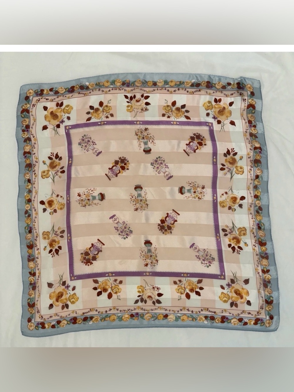 Vintage Elaine Gold Collection XIIX 100% Silk Floral Square Scarf. Its versatile
